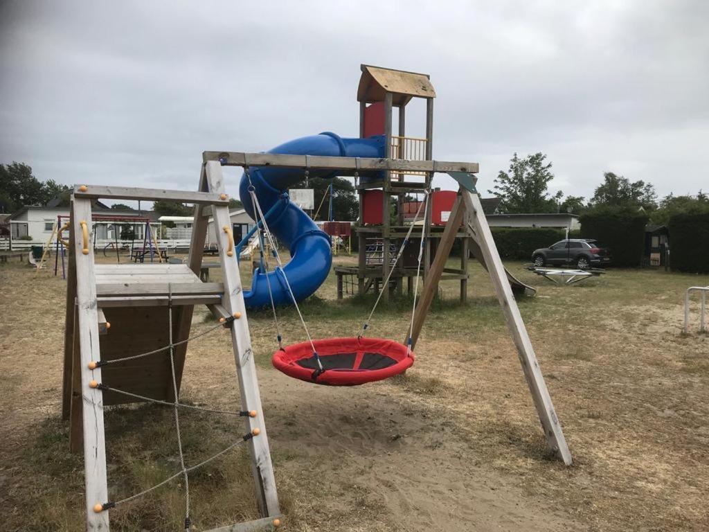 Vakantiehuisje In Ouddorp Dichtbij Het Strand Exterior foto